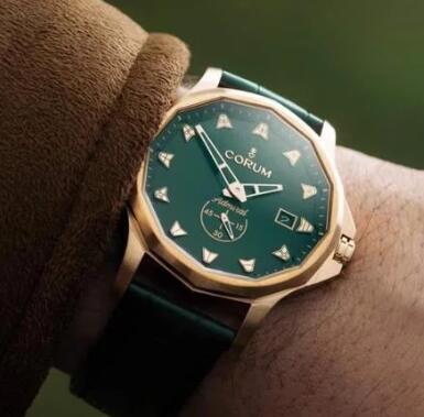 The green tone sports a distinctive look of retro style.