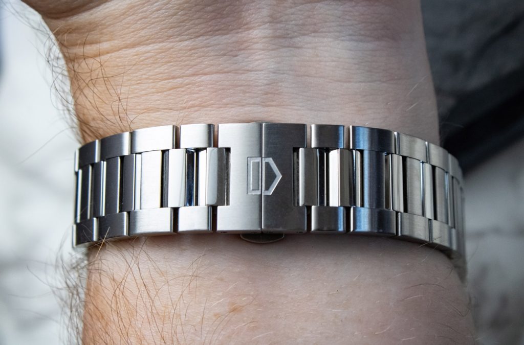 Steel bracelet and folding clasp on a Carrera Sport style watchSteel bracelet and folding clasp on a Carrera Sport style watch